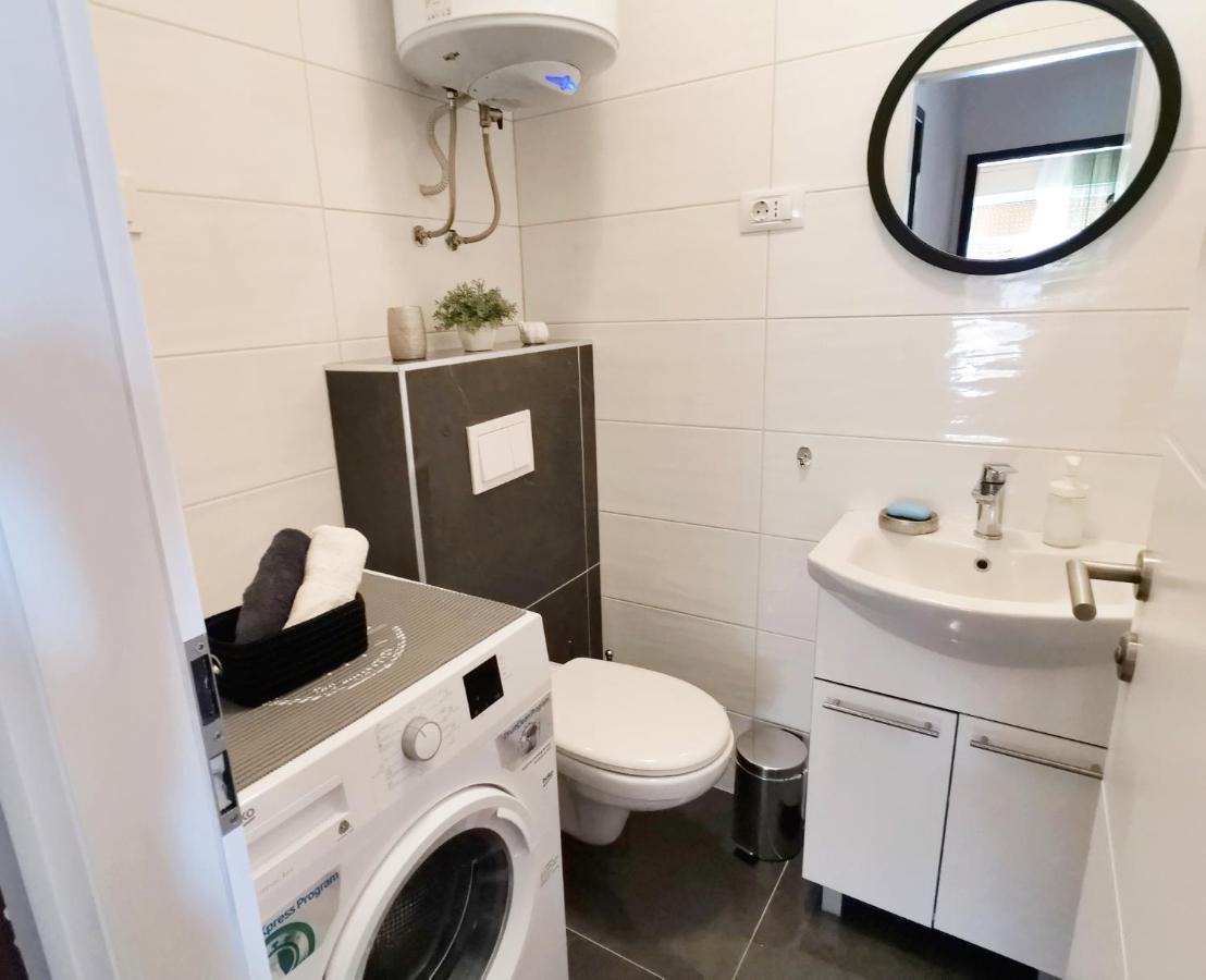 Apartment Marina Ποντστράνα Εξωτερικό φωτογραφία